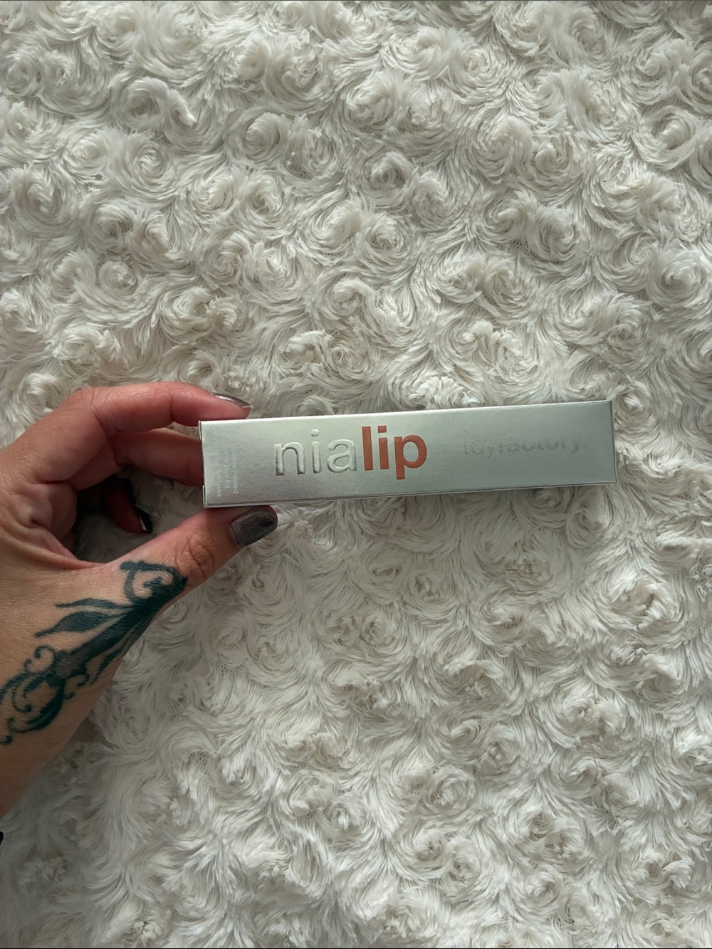 NiaLip Hydrating Lipstick – two pack